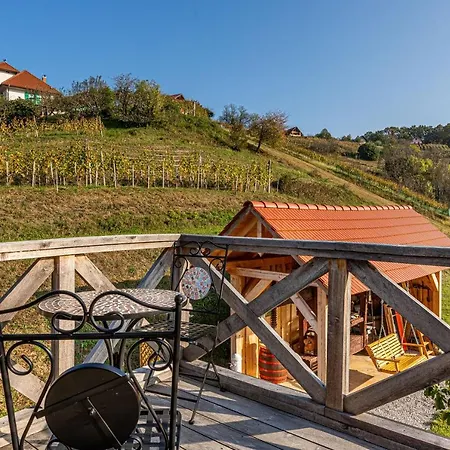 Vineyard Grajska Kasca - Happy Дом отдыха